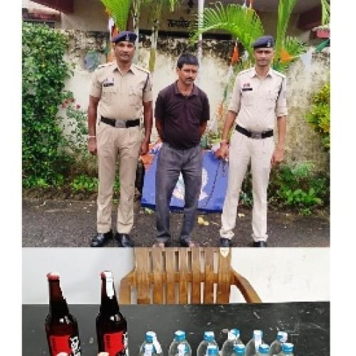 सांकरा रोड में अवैध शराब बिक्री पर पुलिस की बड़ी कार्रवाई – आरोपी गिरफ्तार, शराब जप्त…
