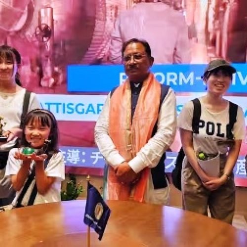 जापान के ओसाका में वर्ल्ड एक्सपो के पहले ही दिन छत्तीसगढ़ पैवेलियन में उमड़ी रौनक, लोगों ने किया अवलोकन…
