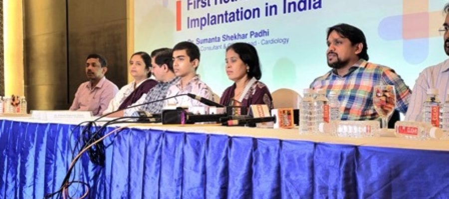 भारत में पहली बार 14 वर्षीय बालक पर रिट्रीवेबल लीडलेस पेसमेकर का सफल इम्प्लांटेशन, रायपुर के एमएमआई नारायणा अस्पताल ने रचा इतिहास…