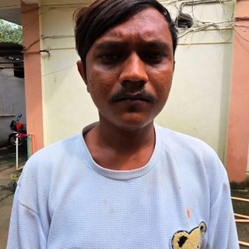 धमतरी पुलिस की सख्त कार्यवाही — जिला बदर बदमाश हथियार के साथ गिरफ्तार…