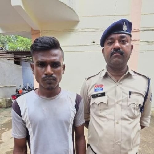 गांजा बेचते पकड़ा गया आरोपी, 88 हजार का सामान जब्त…