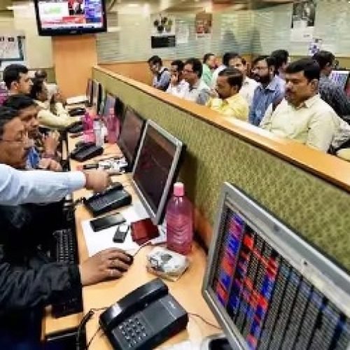 DSM Fresh Foods IPO: इसे कहते हें दमदार लिस्टिंग, 100 रुपये का शेयर 125 पर हुआ लिस्ट; हुआ बंपर मुनाफा…