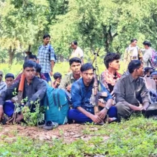 बस्तर में नक्सलियों का बड़ा सरेंडर, 200 से ज्यादा माओवादी CM विष्णुदेव साय के सामने करेंगे आत्मसमर्पण…