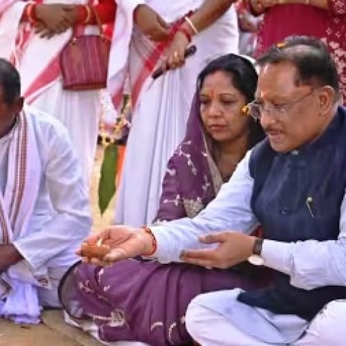 सोहरई करमा महोत्सव में शामिल हुए CM विष्णुदेव साय, बोले- ये हमारी गौरवशाली परंपरा का प्रतीक…