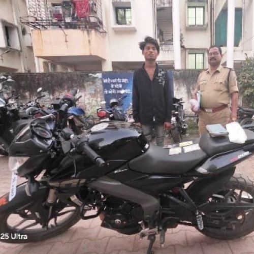 महिला शिक्षिका से पर्स लूटने वाला आरोपी गिरफ्तार…