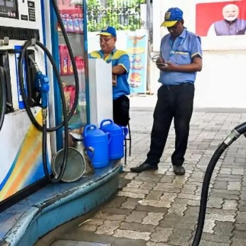 E20 वाला पेट्रोल भूल जाइए, सरकार लाने वाली है E25, E30 और E85 वाला फ्यूल, ये है पूरा प्लान….
