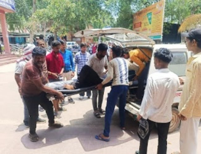 नवविवाहिता पत्नी के आत्महत्या के बाद पति भी उसी फंदे पर की कोशिश, बचा लिया गया…