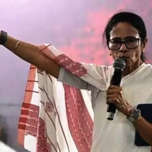 अभिषेक बनर्जी पर हमले के बाद राहुल गांधी ने ममता बनर्जी को लगाया फोन, कहा- ‘अगर जरूरत पड़ेगी तो हम…’