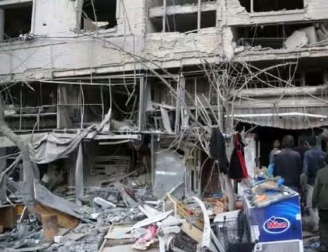 US-Iran Ceasefire: अमेरिका-ईरान के बीच होगा 45 दिन का सीजफायर? ट्रंप की धमकी के तुरंत बाद आई चौंकाने वाली रिपोर्ट…