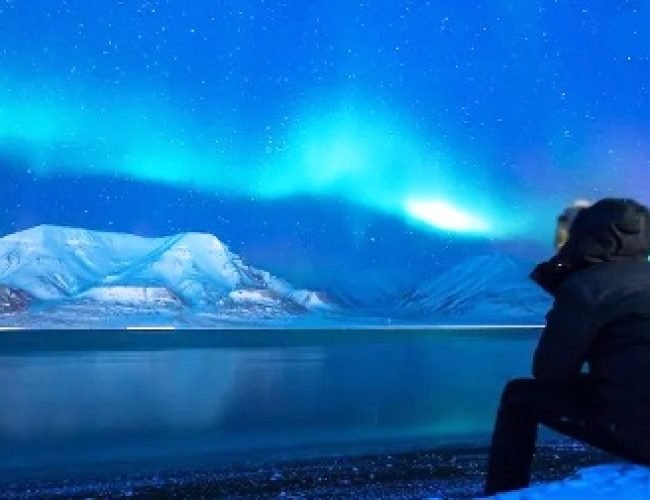 Aurora Lights: आसमान में कैसे बनती हैं ऑरोरा लाइट्स, क्या भारत में भी देखने को मिल सकता है यह नजारा?