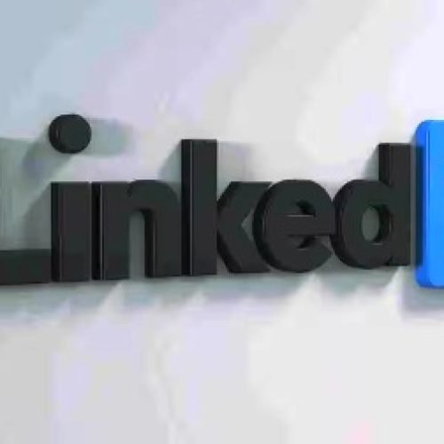 LinkedIn पर सेफ नहीं है आपका डेटा! ऐसे हो रही आपकी जासूसी, जानिए क्या है पूरा मामला…
