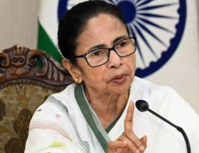 क्या टूट जाएगी TMC, जानिए सत्ता जाने के बाद किन पार्टियों में सबसे ज्यादा हुई है बगावत?