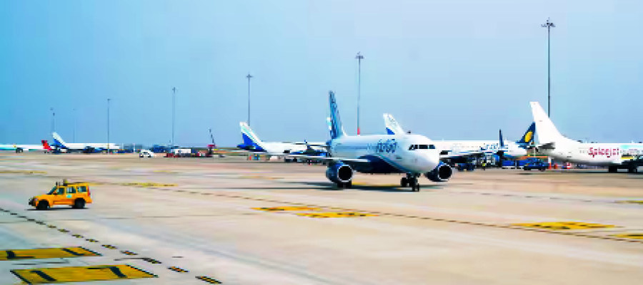 IGI Airport First Flight: जेवर एयरपोर्ट पर लखनऊ से आई पहली फ्लाइट, जानें IGI पर कौन-सी थी पहली लैंडिंग?