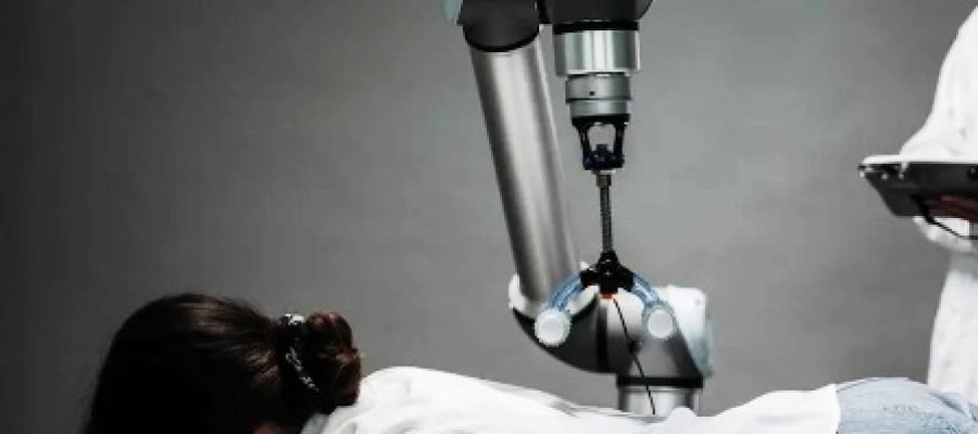 AI Robots Surgery : डॉक्टर्स से अच्छी सर्जरी कर लेता है एआई रोबोट, हॉवर्ड की रिसर्च में हुआ चौंकाने वाला खुलासा…