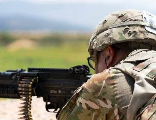 US Military: दूसरे देशों में क्यों तैनात रहती है अमेरिकी सेना, जानें वहां किसकी करती है रक्षा…
