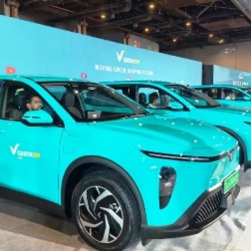 Green SM Limo टैक्सी सर्विस भारत में लॉन्च, सेफ्टी के साथ-साथ कंफर्ट पर भी जोर…