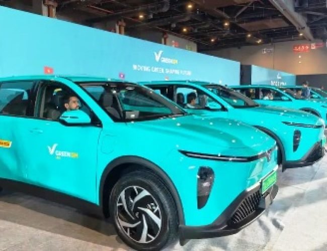 Green SM Limo टैक्सी सर्विस भारत में लॉन्च, सेफ्टी के साथ-साथ कंफर्ट पर भी जोर…