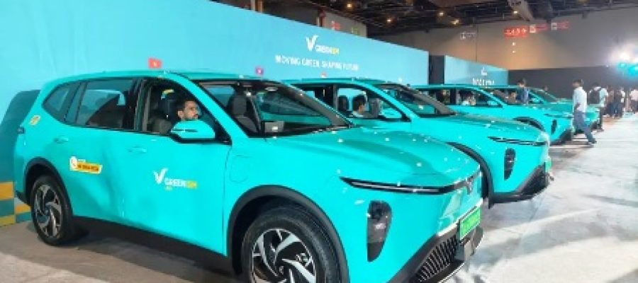 Green SM Limo टैक्सी सर्विस भारत में लॉन्च, सेफ्टी के साथ-साथ कंफर्ट पर भी जोर…