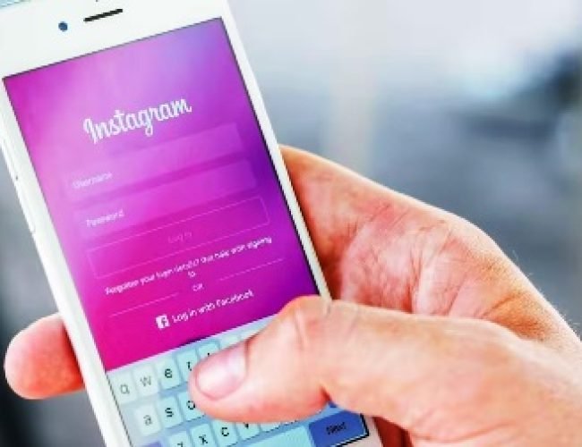 Instagram पर लाखों Views चाहिए? पहले समझिए 125 Characters का Viral Formula…