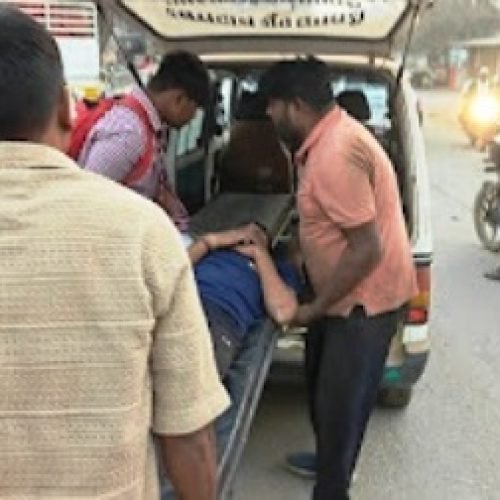 26 जनवरी रिहर्सल के बाद बड़ा हादसा, पिकअप की टक्कर से तीन नेवी कैडेट घायल…