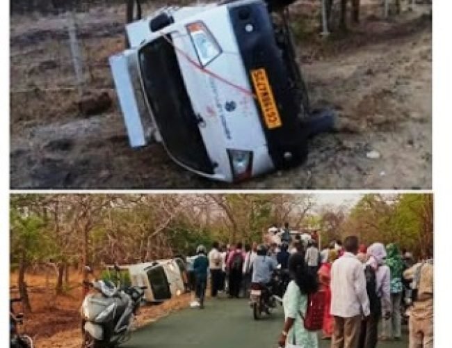 बालोद–धमतरी मार्ग पर दर्दनाक हादसा: पिकअप पलटी, 1 की मौत, 17 घायल…
