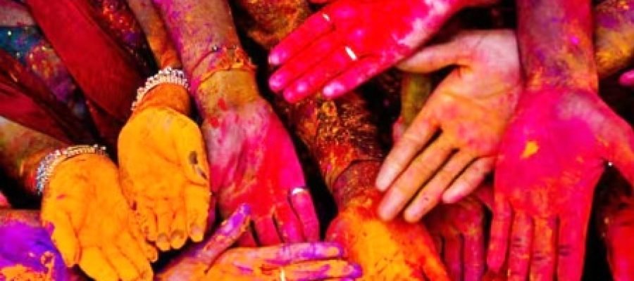 Holi 2026: भारत के अलावा कहां-कहां खेली जाती है होली, देख लीजिए लिस्ट….