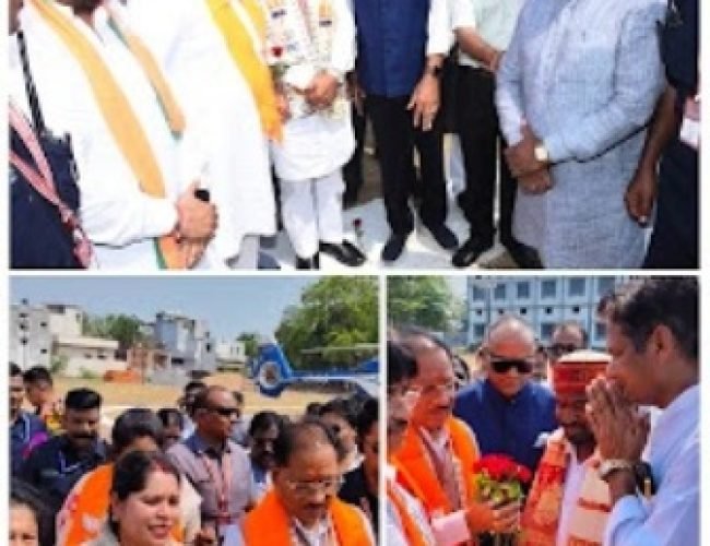 धमतरी पहुंचे मुख्यमंत्री विष्णु देव साय, जिला स्तरीय सुशासन तिहार कार्यक्रम में हुए शामिल…