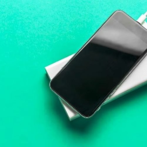 क्या एक साथ Wireless और Wired Charger से चार्ज हो सकता है फोन? यह बात जान ली तो नहीं होगा नुकसान…