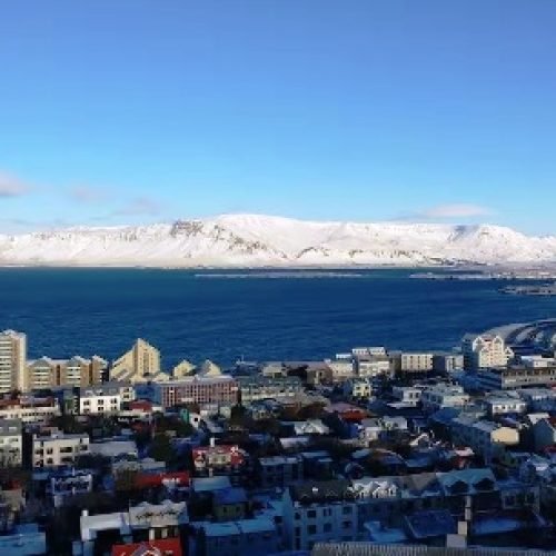 ऑयल-फ्री नेशन बनने की कगार पर खड़ा यह देश, पेट्रोल पंपों पर लग रहे ताले; बिना तेल के दौड़ेगी अर्थव्यवस्था…