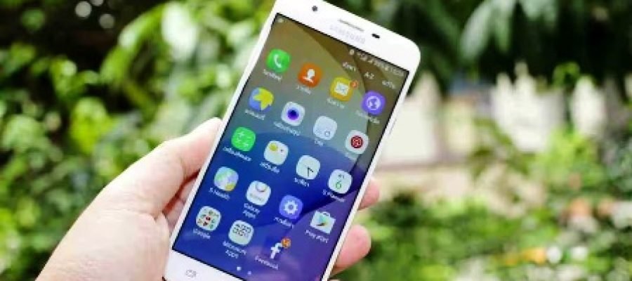 iPhone हुआ फेल? Android के ये धांसू फीचर्स रोजमर्रा के काम में आते हैं काम, जानेंगे तो बदल जाएगा नजरिया…