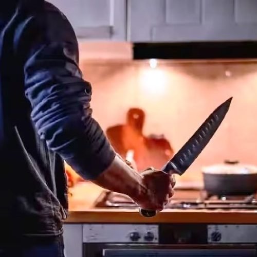 Ratanpur News: घर में घुसकर धारदार हथियार से हमला, बुजुर्ग महिला की मौत, 9 लोग घायल…