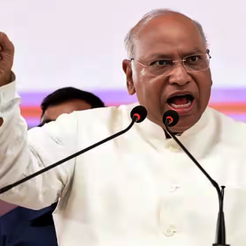 ‘शुरुआत आप लोगों ने की..’. खरगे के बाप वाले बयान पर आया कांग्रेस के असम प्रभारी का बयान…