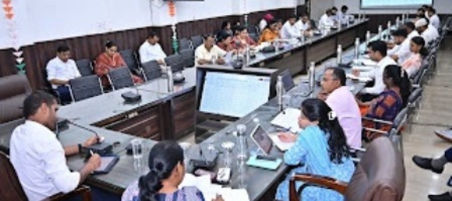 केज व्हील वाले ट्रैक्टरों पर होगी कार्रवाई, स्कूलों में अव्यवस्था पर प्राचार्य-बीईओ जिम्मेदार: कलेक्टर…