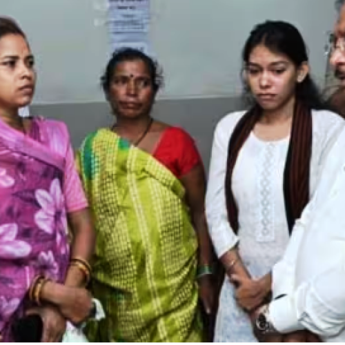 CM विष्णु देव साय ने तीजन बाई के निधन पर जताया दुख, रायपुर AIIMS पहुंचकर दी श्रद्धांजलि…