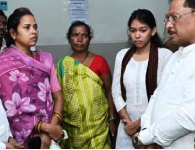 CM विष्णु देव साय ने तीजन बाई के निधन पर जताया दुख, रायपुर AIIMS पहुंचकर दी श्रद्धांजलि…