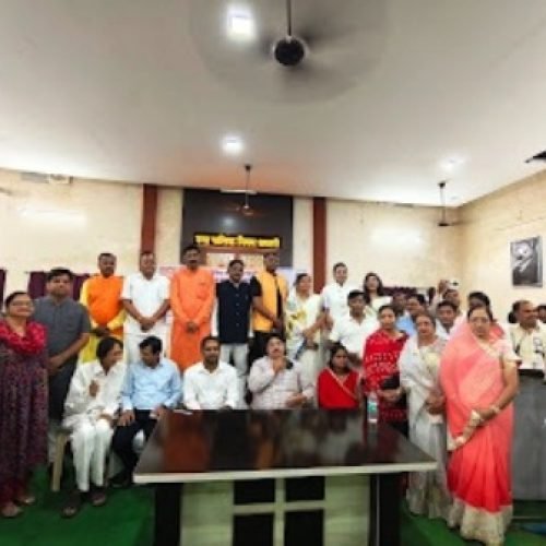 धमतरी नगर निगम में मनोनीत पार्षदों ने ली शपथ, महापौर बोले– विकास कार्यों को मिलेगी नई गति…