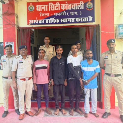 पुरानी रंजिश में घर में घुसकर हमला, 4 आरोपी गिरफ्तार; नाबालिग भी अभिरक्षा में…