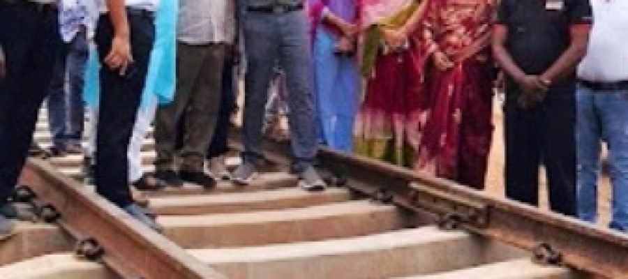 धमतरी में जल्द दौड़ेगी ट्रेन, ब्रॉडगेज परियोजना अंतिम चरण में; 15 अगस्त के आसपास शुरू हो सकता है संचालन…