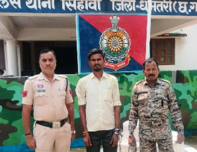 सार्वजनिक स्थान पर चाकू लहराने वाला आरोपी गिरफ्तार…