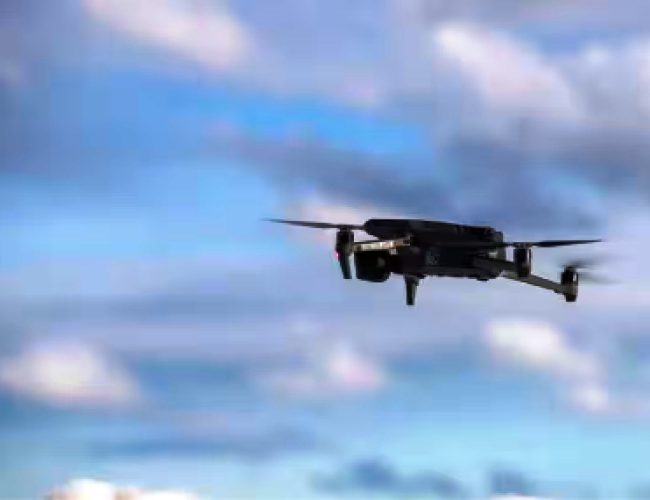 US School Security Drone: अमेरिका के स्कूलों में तैनात होंगे ‘पेपर स्प्रे ड्रोन’, हमलावरों पर 15 सेकंड में एक्शन…