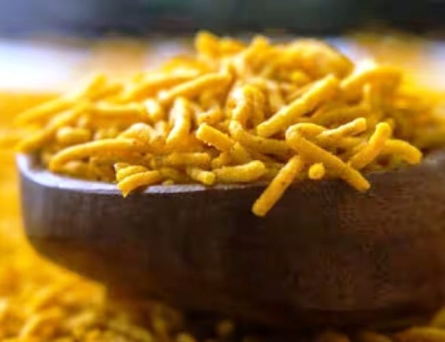 ईरान में जंग से बीकानेरी भुजिया और पापड़ पर टूटी आफत, काराेबारियों के सामने आई नई चुनौती…