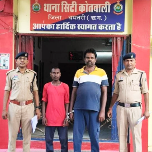 धमतरी में अवैध शराब तस्करी का खुलासा, 60 पौवा देशी शराब और बाइक समेत 24,800 रुपये का माल जब्त…