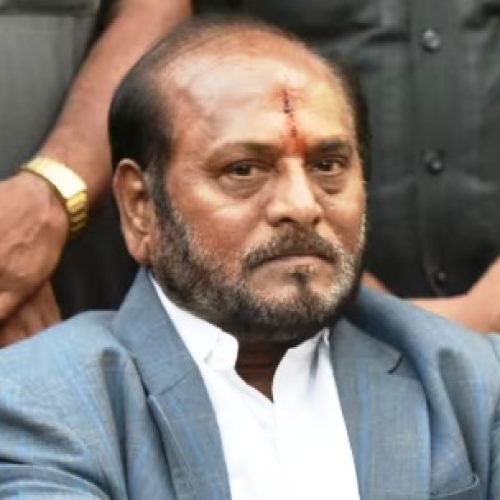 ‘उद्धव ठाकरे ने राज ठाकरे को खत्म करने की रची थी साजिश, कई बार..’, शिवसेना नेता का बड़ा दावा…