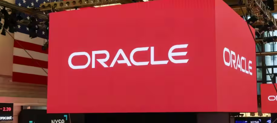 टेक सेक्टर में फिर छंटनी का बड़ा झटका! Oracle में 3,000 नौकरियां संकट में, जानें कारण…