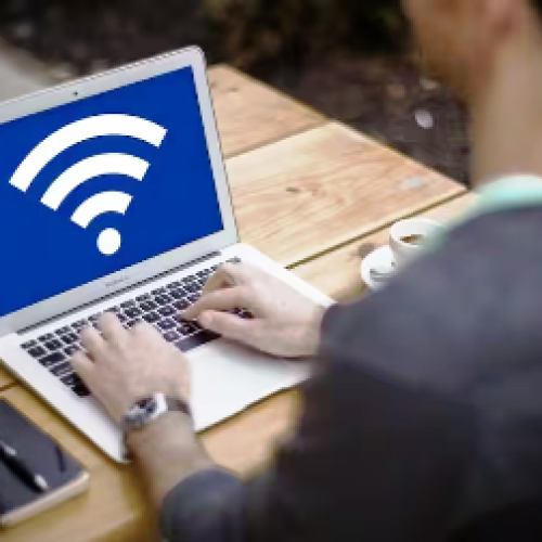 Wi-Fi की रेंज बढ़ाने की ये ट्रिक है कमाल! 99% लोगों को आज भी नहीं पता ये तरीका….