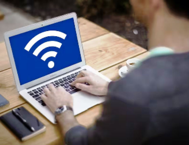 Wi-Fi की रेंज बढ़ाने की ये ट्रिक है कमाल! 99% लोगों को आज भी नहीं पता ये तरीका….