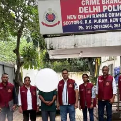 21 साल से नाम बदलकर जी रहा था पत्नी का हत्यारा! दिल्ली पुलिस ने लखनऊ से किया गिरफ्तार…