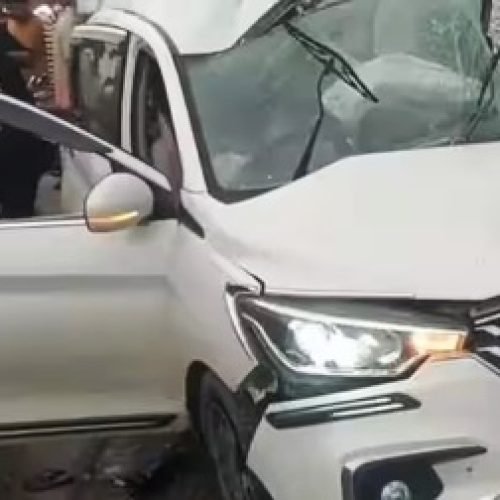 छत्तीसगढ़ के राजनांदगांव में बड़ा सड़क हादसा, कार और ट्रक की जोरदार टक्कर, 6 लोगों की मौत…