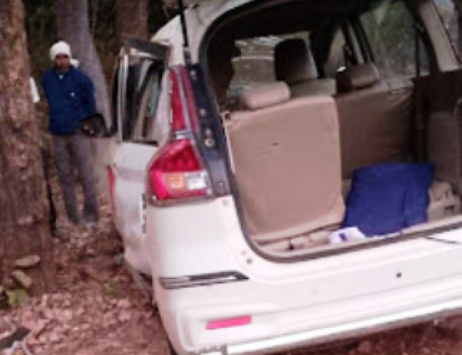 फेयरवेल के बाद पिकनिक पर निकले छात्र हादसे का शिकार, कार दुर्घटनाग्रस्त…