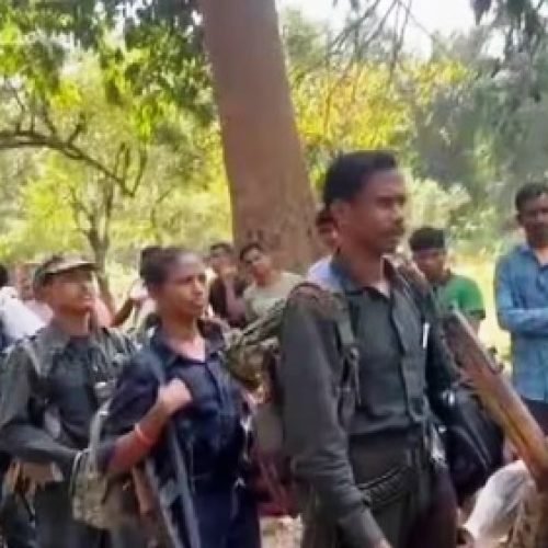 बालाघाट में 14 लाख की इनामी नक्सली ‘सुनीता’ ने किया आत्मसमर्पण, पुलिस की समझाइश रंग लाई…